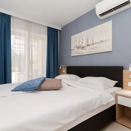 The Garden Palace By Locap Group Apartment Umag