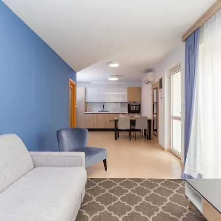 The Garden Palace By Locap Group Apartment Umag