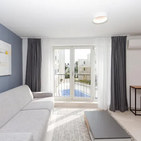 The Garden Palace By Locap Group Apartment