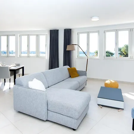 The Garden Palace By Locap Group Umag