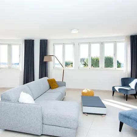 The Garden Palace By Locap Group Apartment