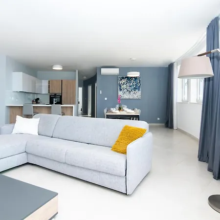 The Garden Palace By Locap Group Apartment