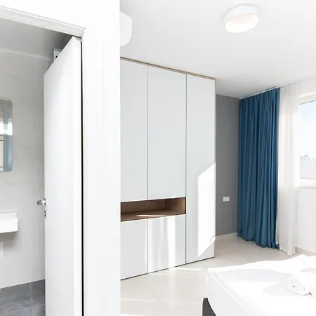 Apartment The Garden Palace By Locap Group