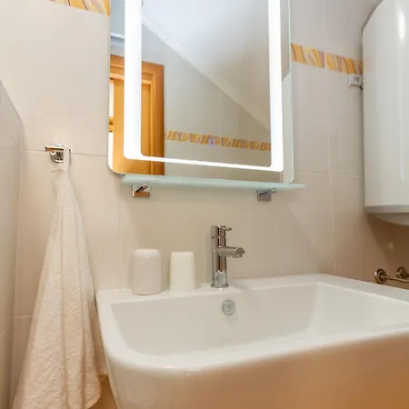 The Garden Palace By Locap Group Apartamento Umago